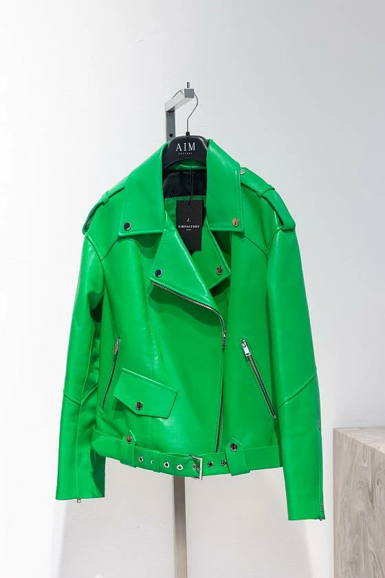 Косуха Oversized Зеленое яблоко