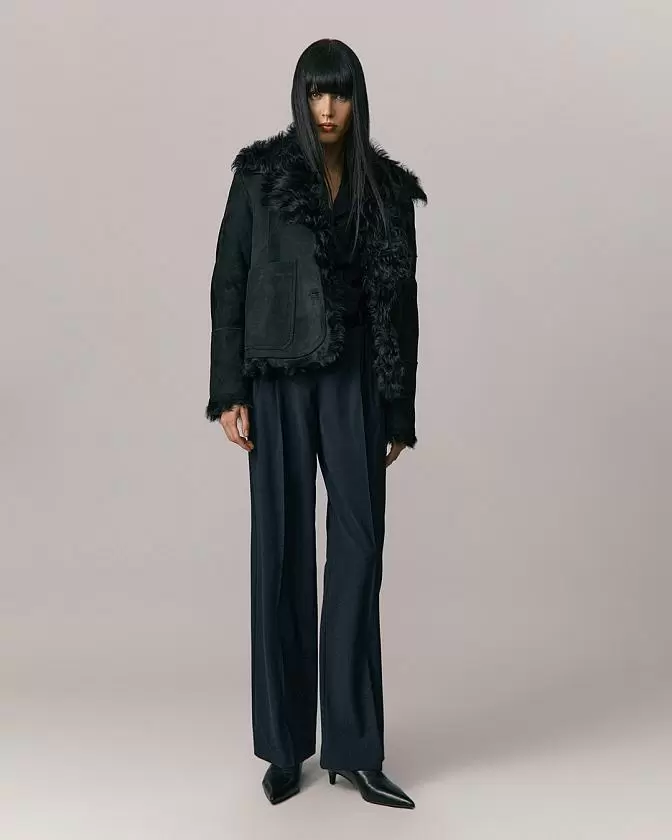 Шуба двусторонняя укороченная Oversize Чёрный