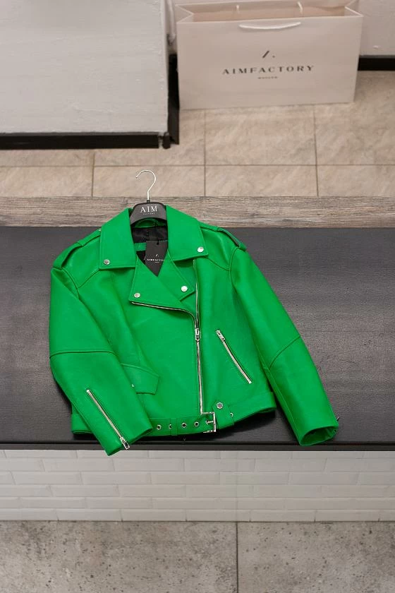 Косуха Oversized Зеленое яблоко