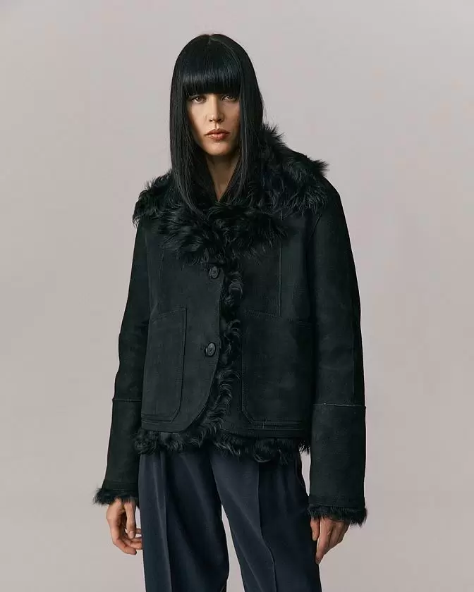 Шуба двусторонняя укороченная Oversize Чёрный