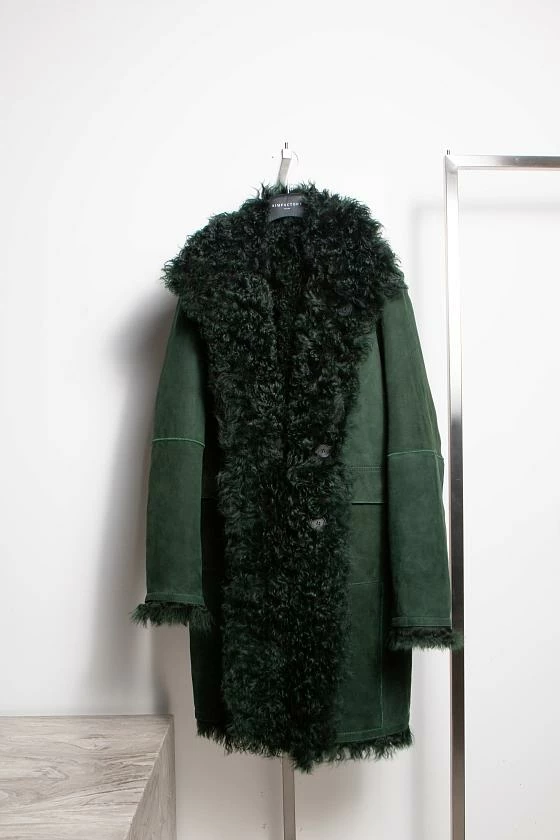 Шуба длинная двусторонняя Oversize Изумрудный