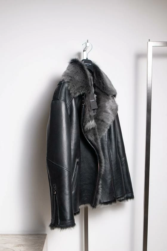 Дубленка удлинённая Oversize Чёрный Brisa