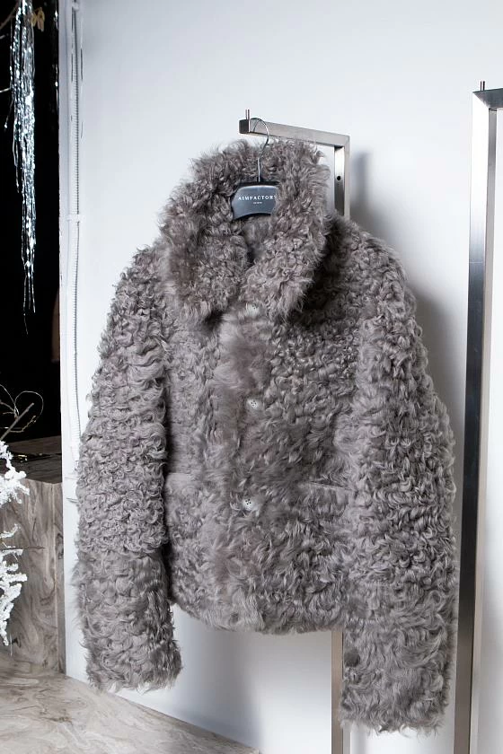 Шуба двусторонняя Oversize Серый