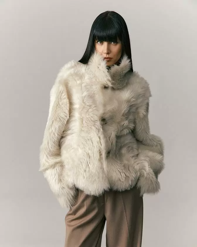 Шуба двусторонняя укороченная Oversize Тирамису