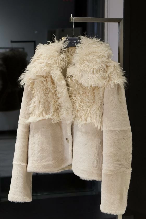 Шуба односторонняя Oversize Пломбир