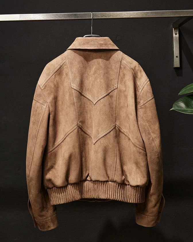 Бомбер в замше Бежевый